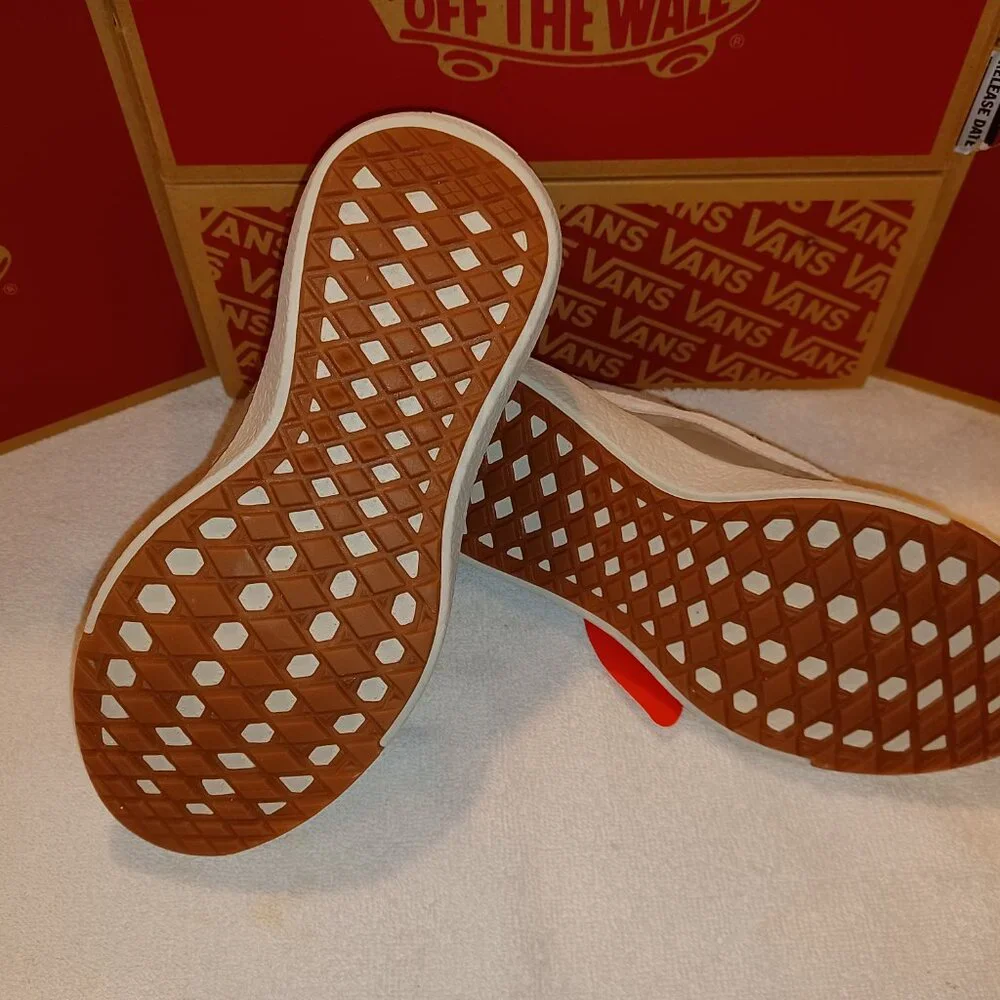 Vans Men's 3.5/Women's 5 Ultrarange Brown/Multi VN0A4UWMBF0